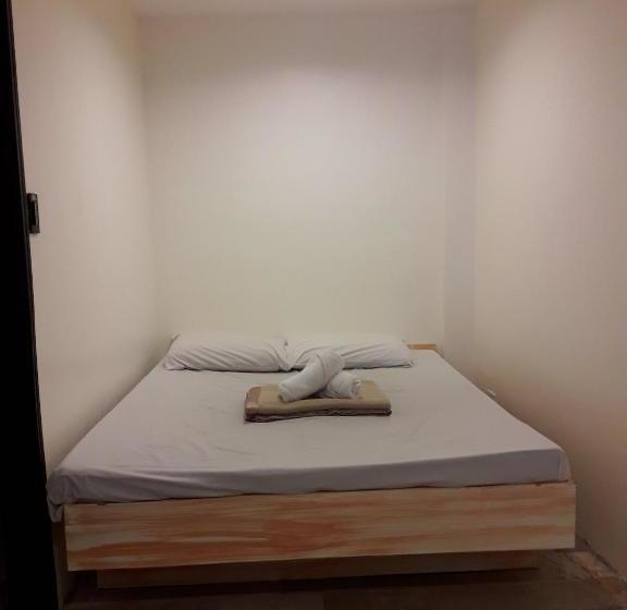 Oyo 695 Bcd 58 Ohana Hostel