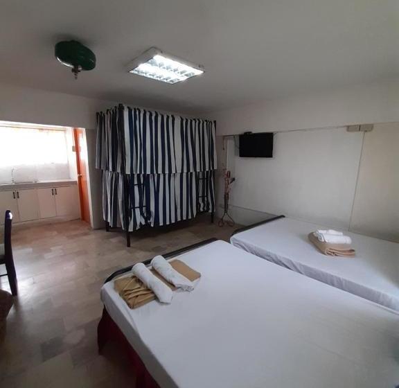 Oyo 695 Bcd 58 Ohana Hostel