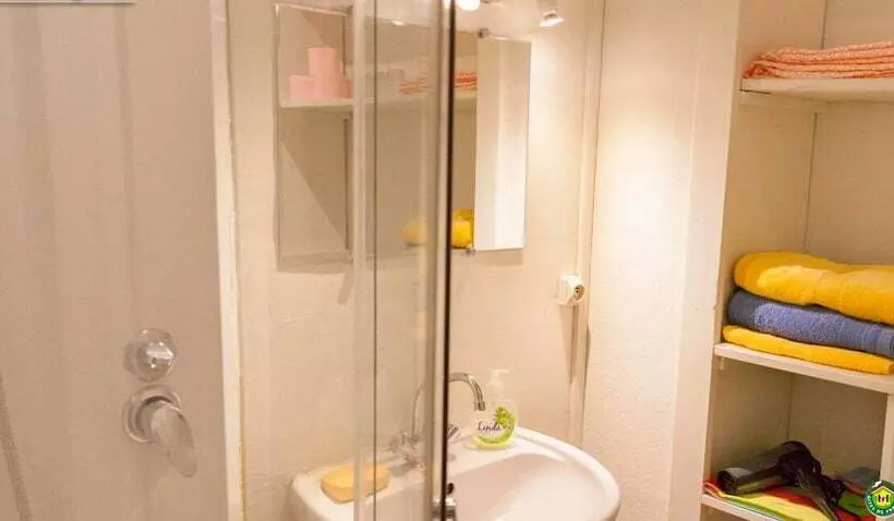 Majatalo Château De Joyeux  Gîtes