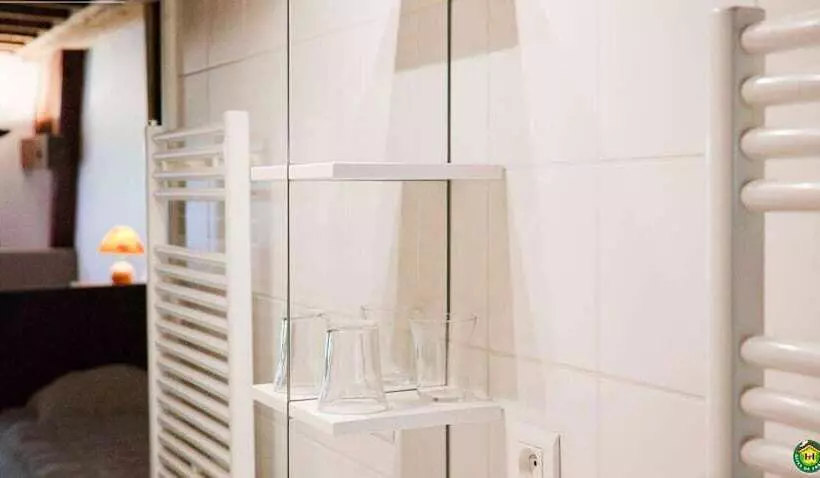 Majatalo Château De Joyeux  Gîtes