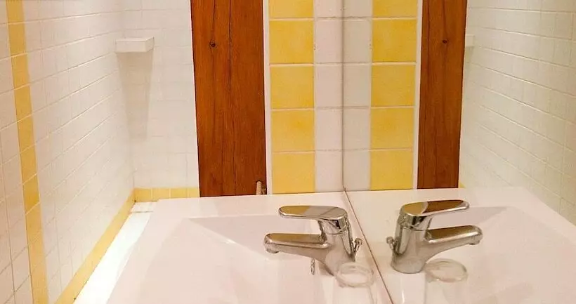 Majatalo Château De Joyeux  Gîtes