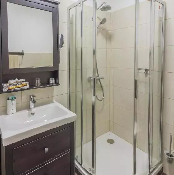 Majatalo Gasthof Silberner Hirsch