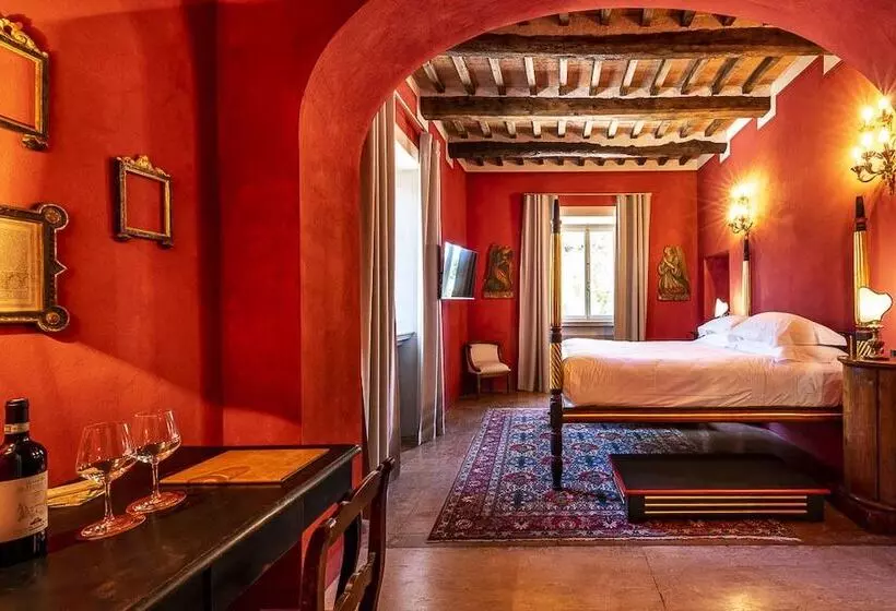 Lomakeskus Villa Le Prata   Winery & Accomodation