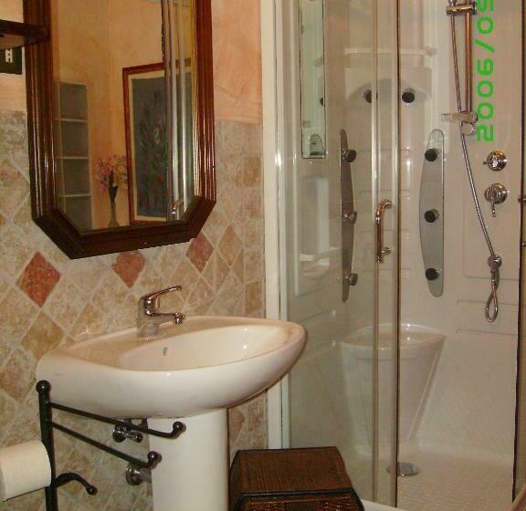 مبيت وإفطار Villa Asinara