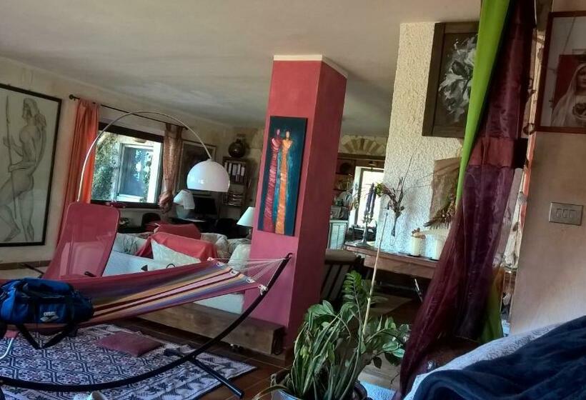 مبيت وإفطار Villa Asinara