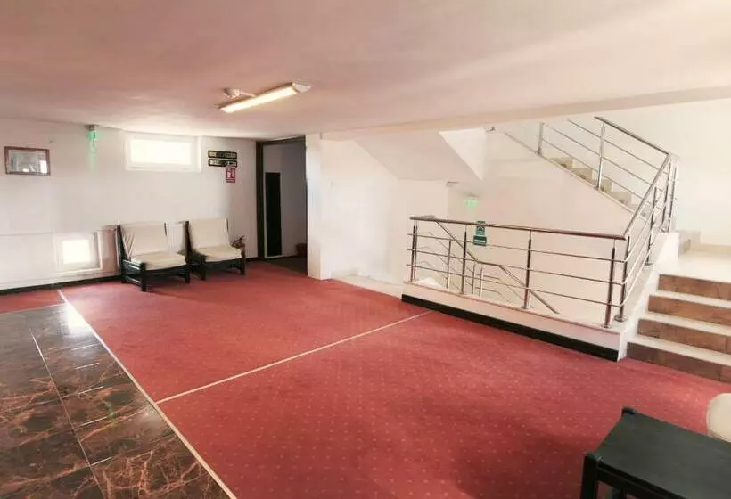 هتل Complex Balnear Covasna