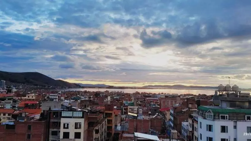 هتل Andenes Del Titicaca
