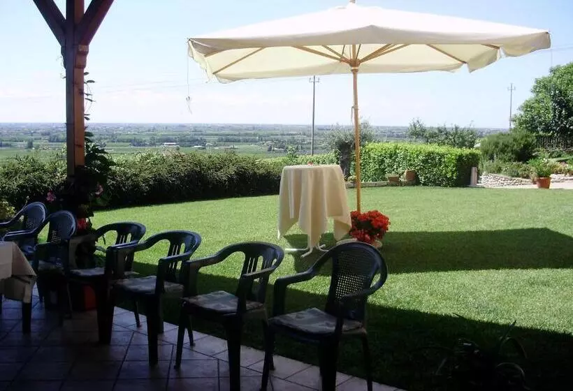 ホテル Le Bianchette Agriturismo E Fattoria Didattica