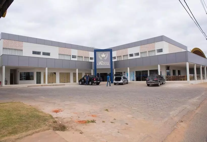ホテル Royal