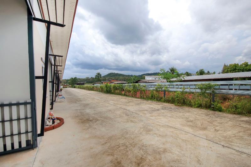 Hotel Oyo 1091 Sabye Dee Resort @soikotang