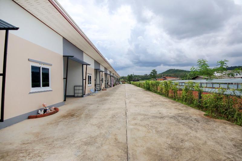 Hotel Oyo 1091 Sabye Dee Resort @soikotang