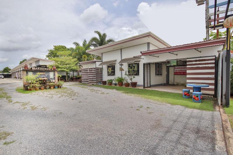 Hotel Oyo 1091 Sabye Dee Resort @soikotang