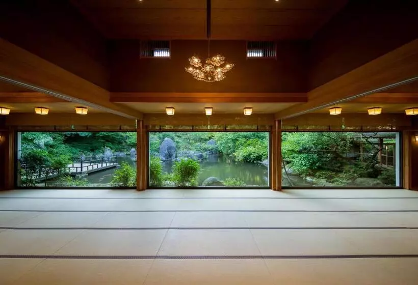 Hotelli Akizuki Spa Ryokan Seiryuan