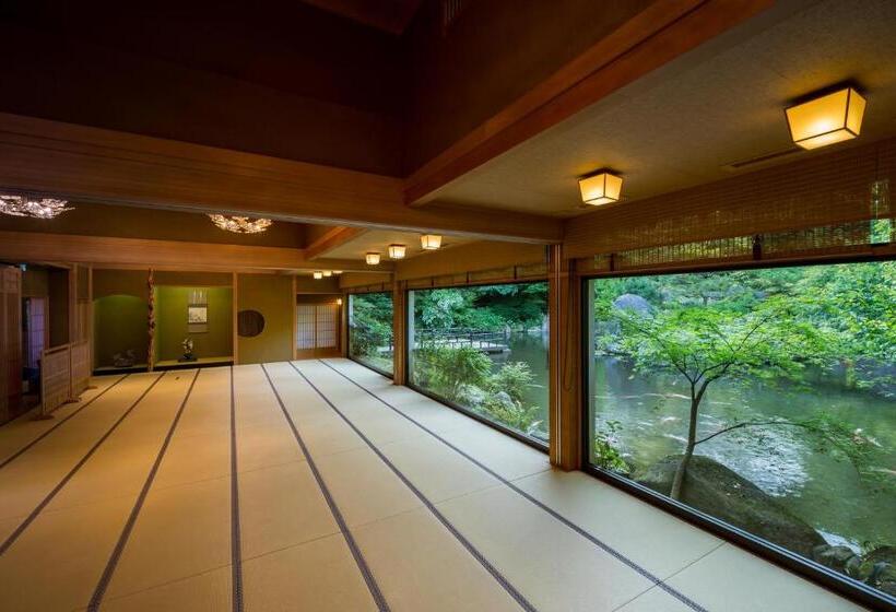 فندق Akizuki Spa Ryokan Seiryuan