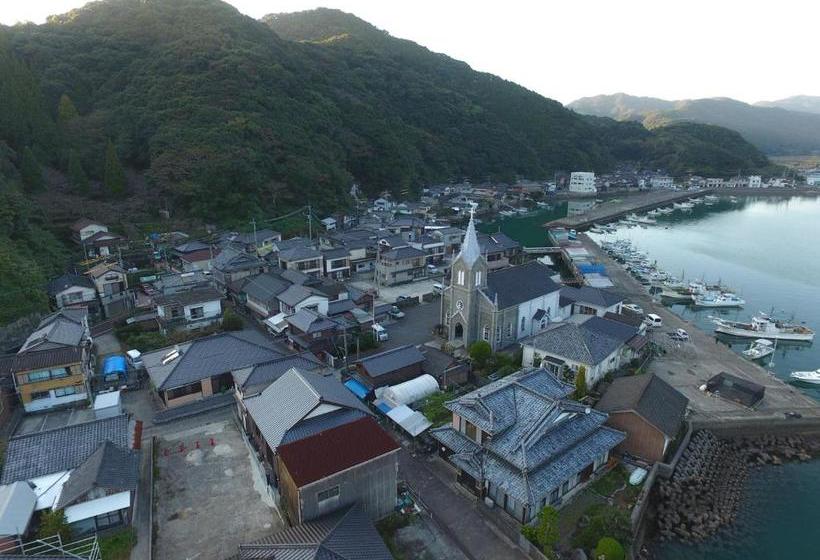 בית מלון כפרי Amuri