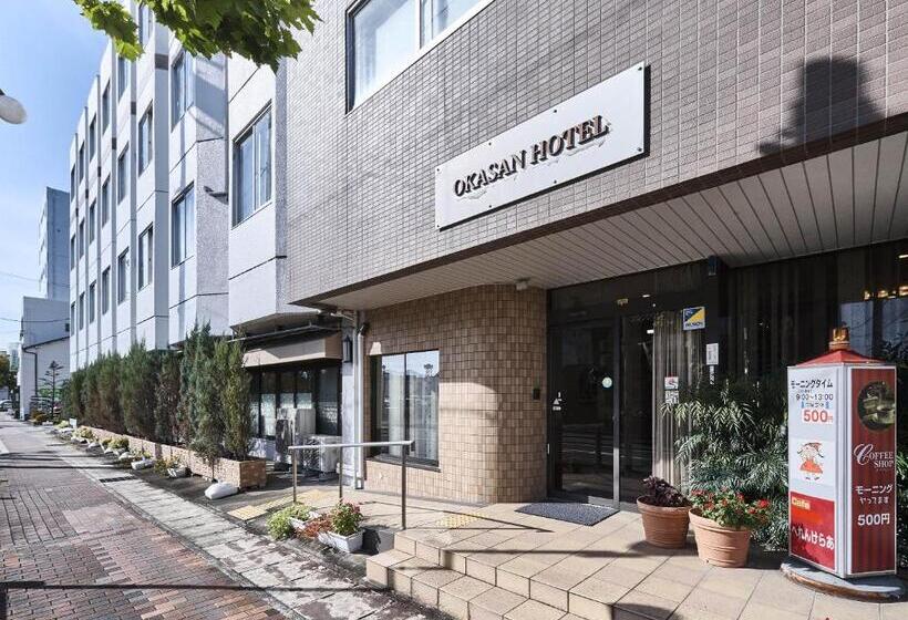 בית מלון כפרי Okasan