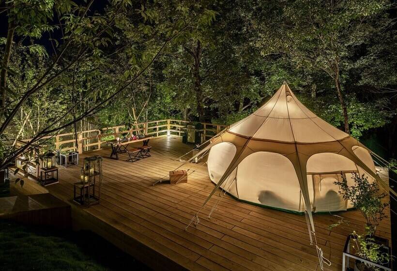 Otel Yufuin Glamping Comorebi
