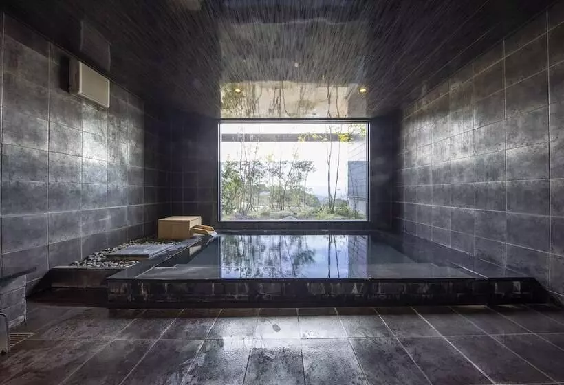 ホテル Yufuin Glamping Comorebi