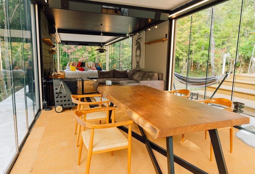Otel Yufuin Glamping Comorebi