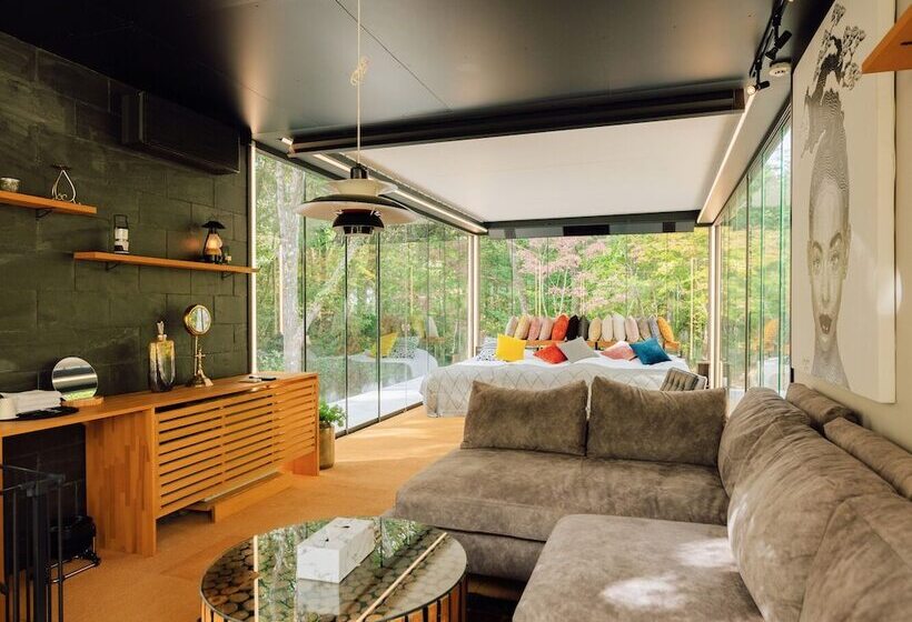 Otel Yufuin Glamping Comorebi