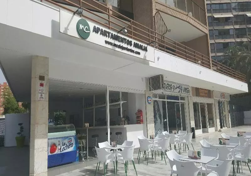 Apartamentos Amalia By Mc