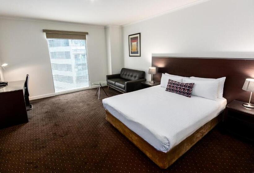 Atlantis Hotel Melbourne