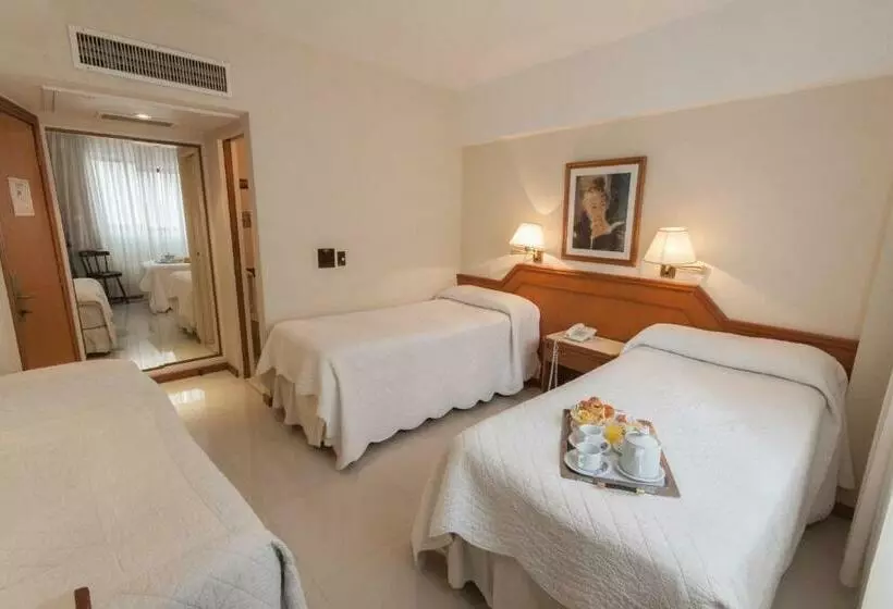 Hotelli Cuatro Reyes