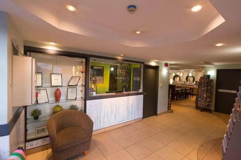 בית מלון כפרי Hacienda