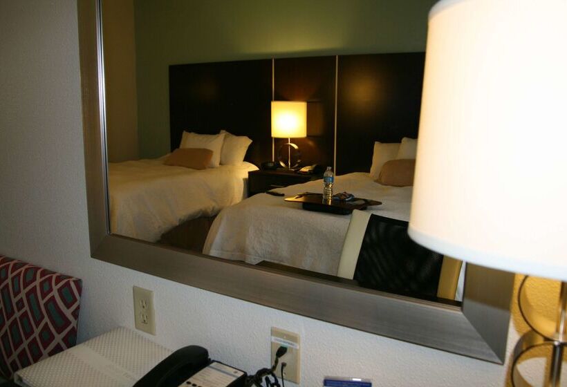 בית מלון כפרי Hampton Inn Shreveport Airport