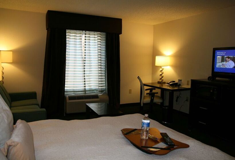 בית מלון כפרי Hampton Inn Shreveport Airport