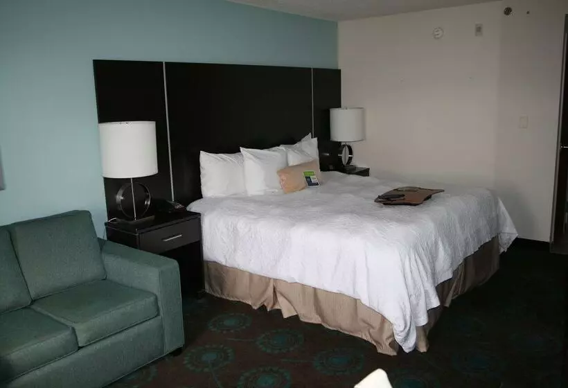 هتل Hampton Inn Shreveport Airport