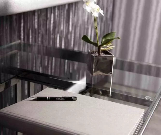 Отель Kurhaus Design Boutique