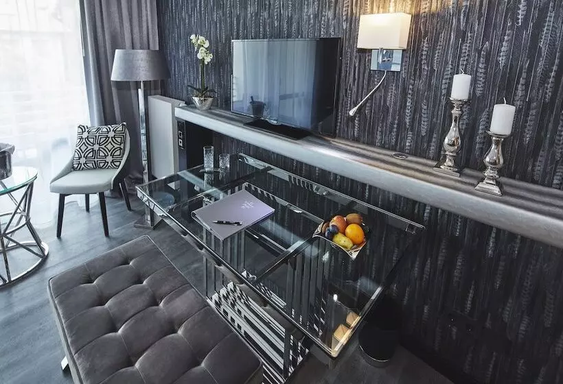 Отель Kurhaus Design Boutique