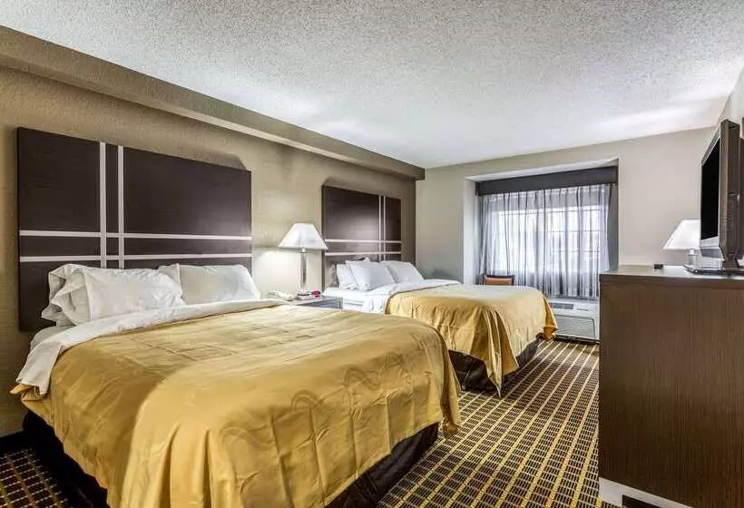 בית מלון כפרי Quality Inn & Suites El Paso I 10