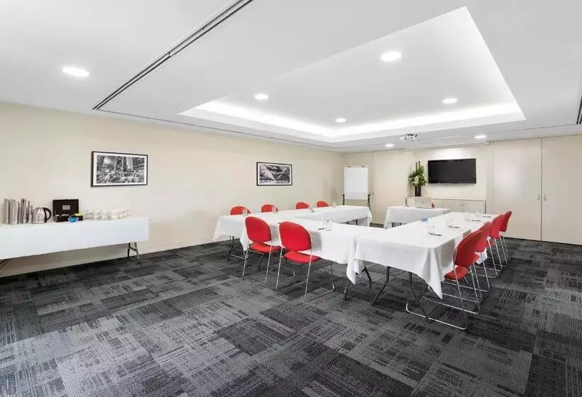 فندق Quest Narre Warren