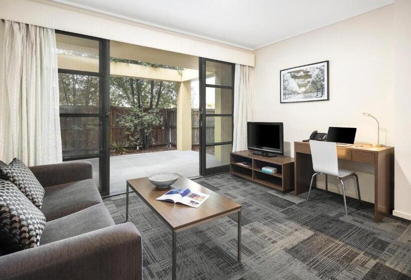 ホテル Quest Narre Warren