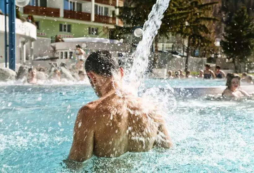Hotel Walliserhof Leukerbad Therme