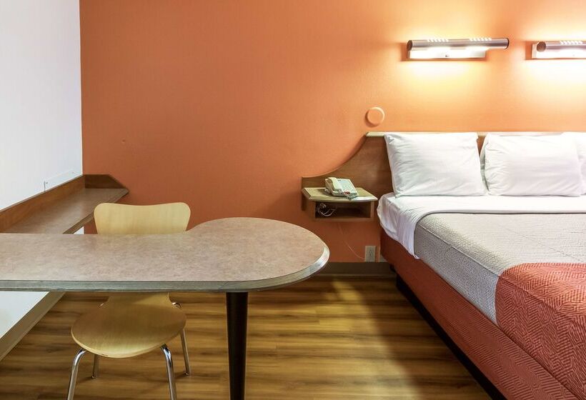 Motel 6dayton, Oh Englewood