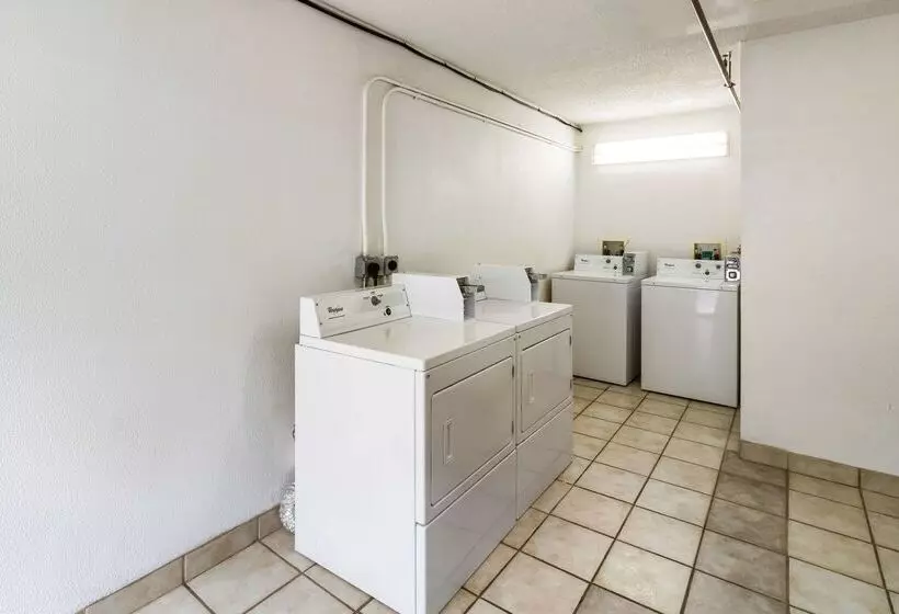 Motel 6dayton, Oh Englewood