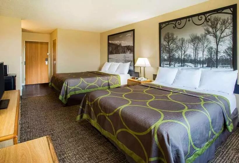 모텔 Super 8 By Wyndham Remington