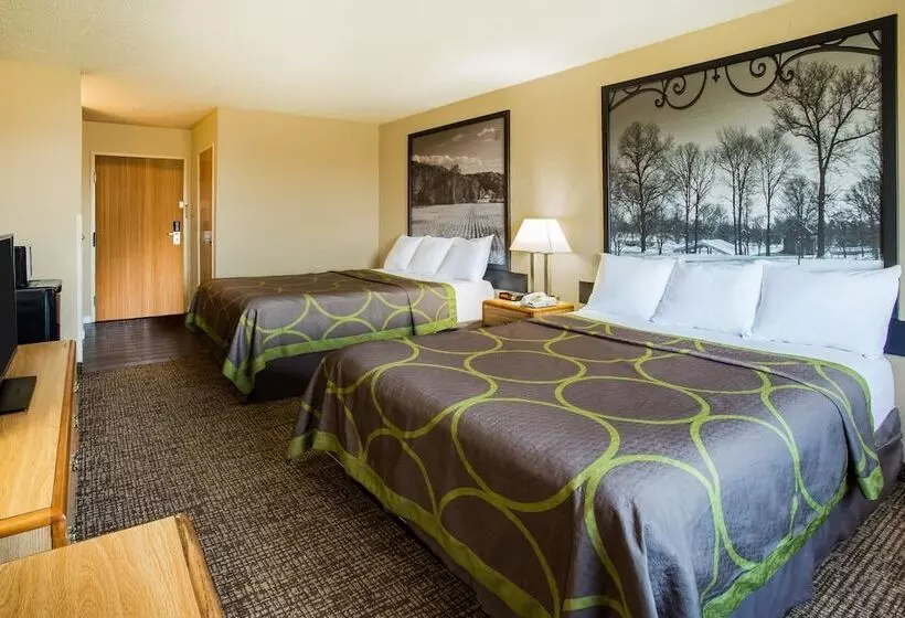 모텔 Super 8 By Wyndham Remington