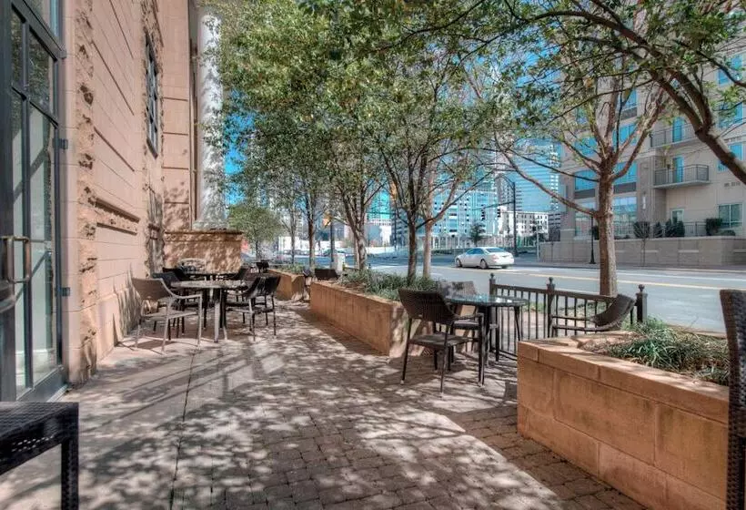 Residence Inn Charlotte Uptown