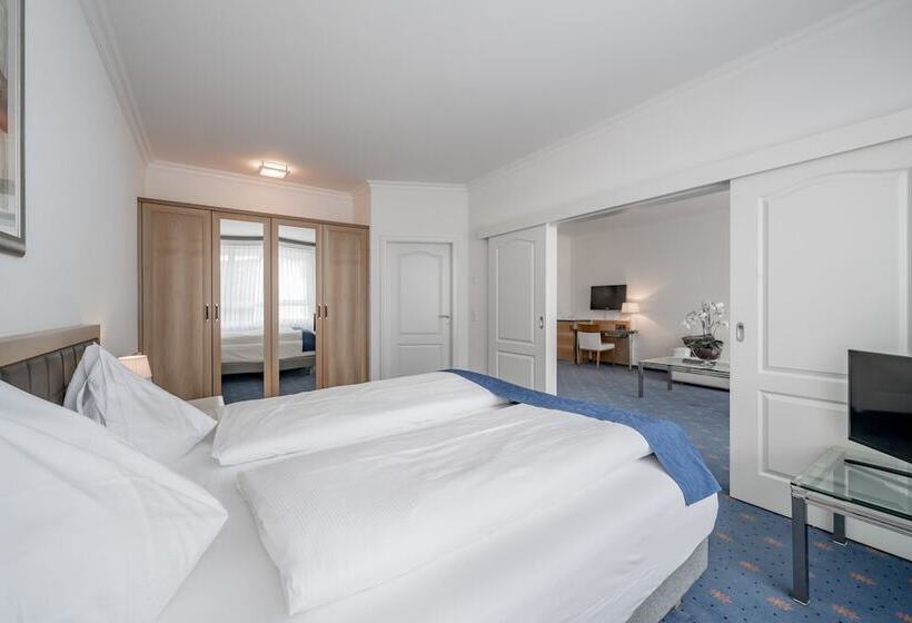 Turmhotel Victoria Davos