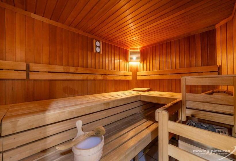 Turmhotel Victoria Davos