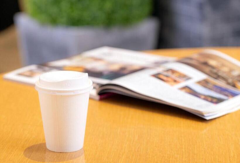 Отель Miyakonojo Green