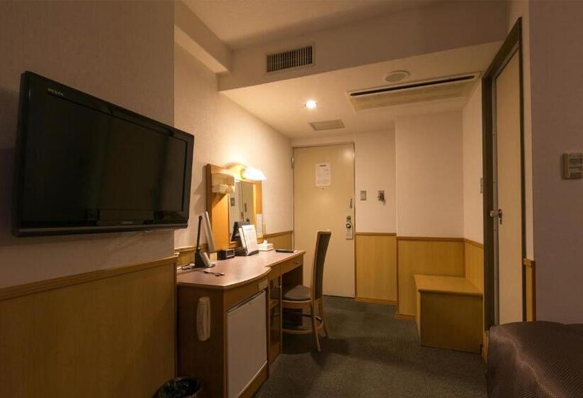 Отель Miyakonojo Green