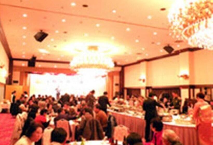 Hotel Miyakonojo Royal