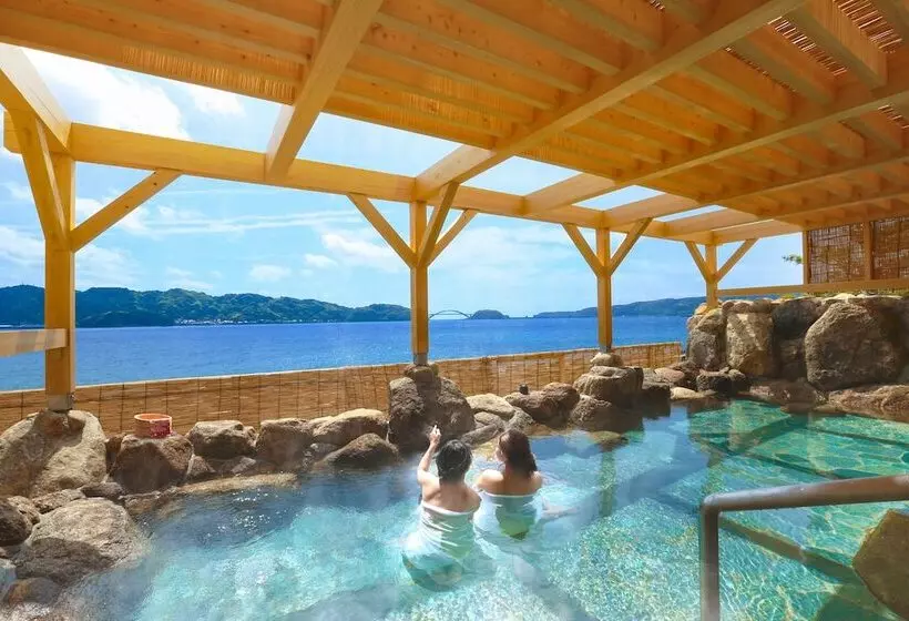 Hotelli Ooedoonsenmonogatari Nanki Kushimoto