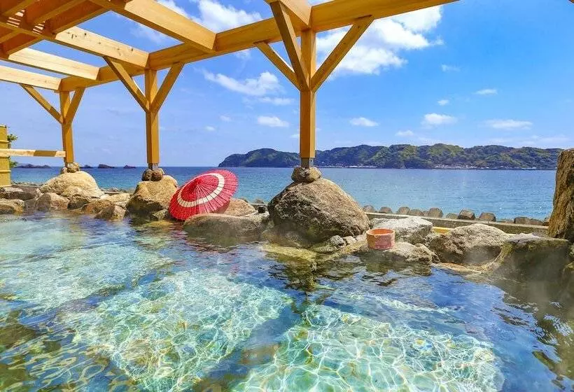 Hotelli Ooedoonsenmonogatari Nanki Kushimoto