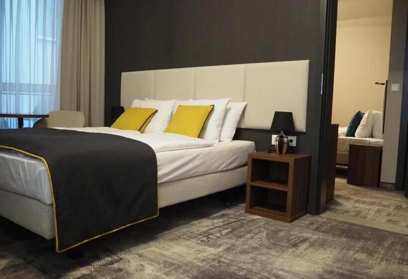 Отель Dream Boutique Residence